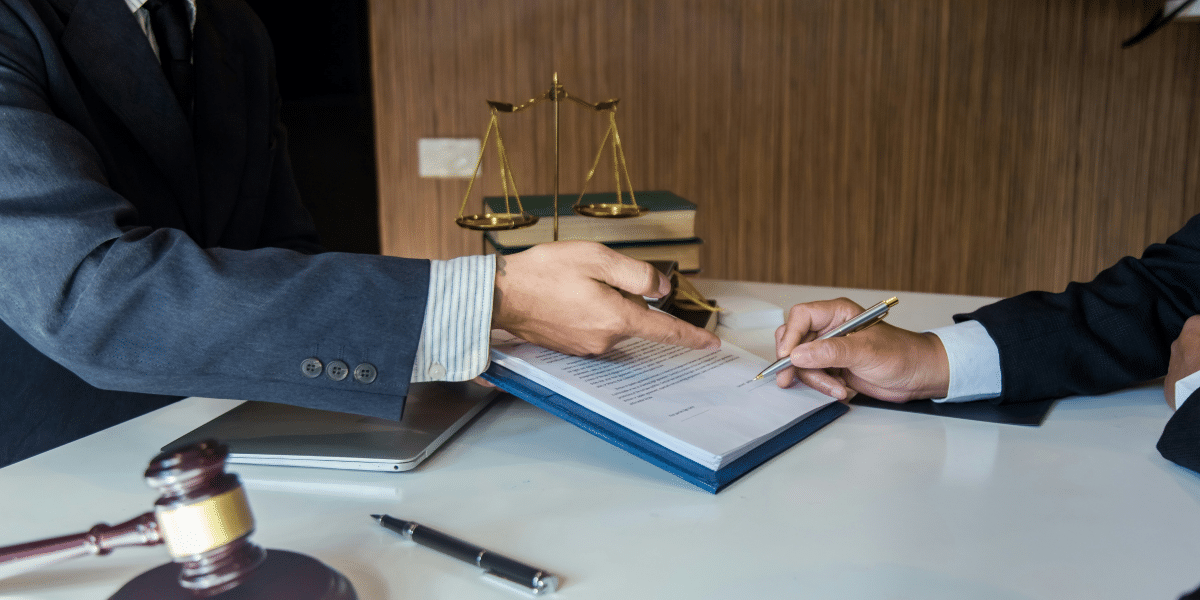 What to Consider When Settling a Personal Injury Case