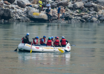 7 Reasons to Go on a White Water Rafting Trip This Summer