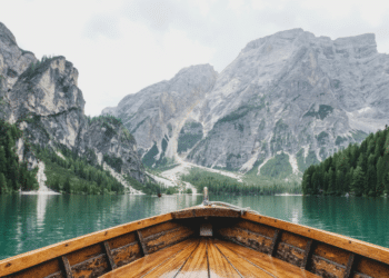 AllWorld.com Expands its Presence with Facebook Group & Forum