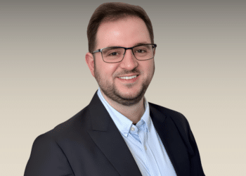 Emerging Leader in Innovative Health Solutions: Dr. Joe Nelson's Journey from Romania to JClinic LLC