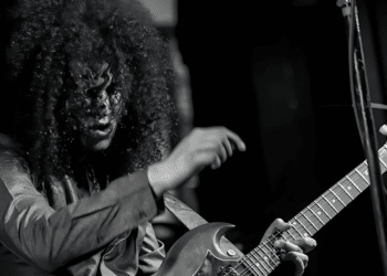 Johnny Nasty Boots With New Track Howlin’ and Dying_2