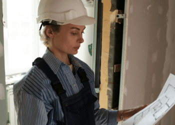 Routine Mold Inspections in Commercial Buildings