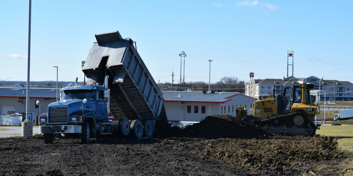 The Rise of the Dump Truck Business- Opportunities and Challenges