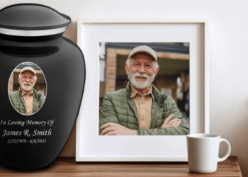 Unique Cremation Urns A Personal Touch to Remembrance_3