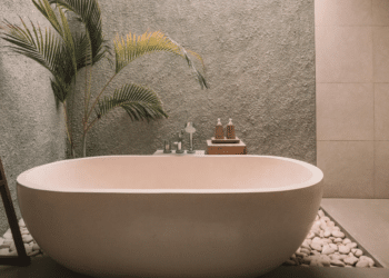 What to Consider When Choosing Shower Tiles