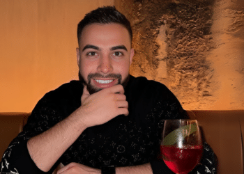 Amar al Sherifi How One Carpenter Thrived in E-Commerce