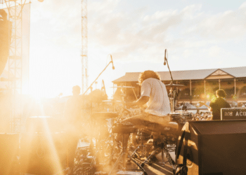 Barstool Confession Shows Growth in New Single, “Tamed”