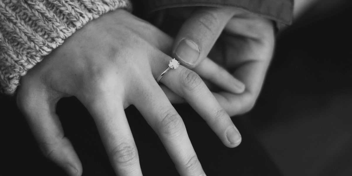 Choosing Your Ideal Engagement Ring Style Guide