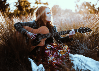 Frankie Raye Resonating Melodies & Unwavering Authenticity