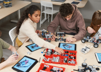 How Industry Experts Are Shaping the Future of STEM Learning