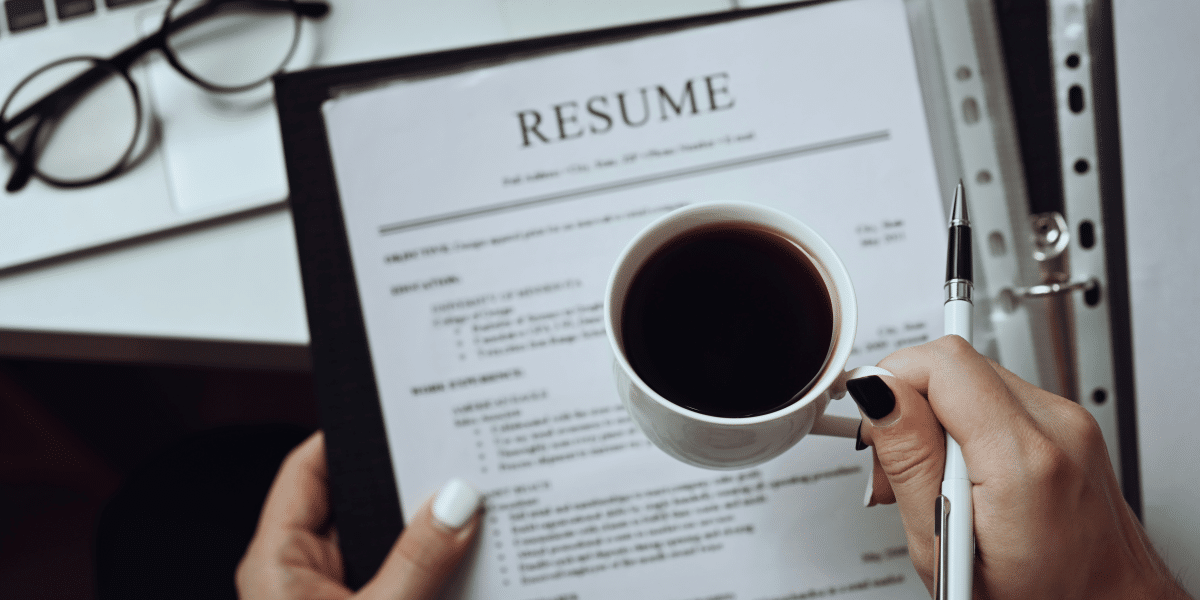 Mastering the Art of Resume Review- Crafting the Perfect Resume
