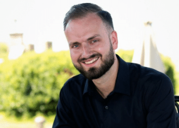 Quentin West's Coaching A Pioneer in Short-Term Rentals