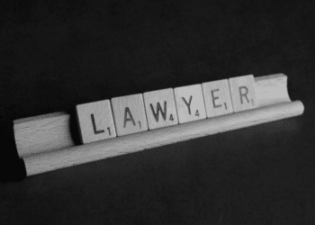 Smart Reasons to Call a Personal Injury Lawyer After a Wreck