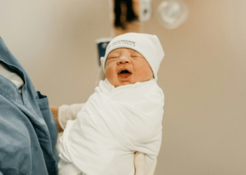 The Advantages of Holistic Circumcision Over Hospital Circumcision