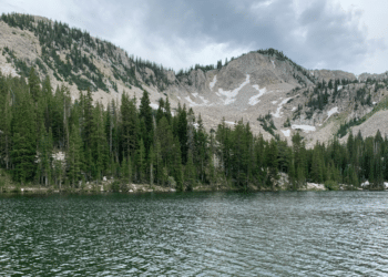 Unlocking the Secrets to Unforgettable Stays in the Mountain Region ]