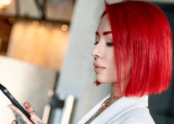 Valentina Riabova's Unique Artistic Vision