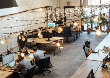 Why Coworking Spaces Are Transforming the Work Environment
