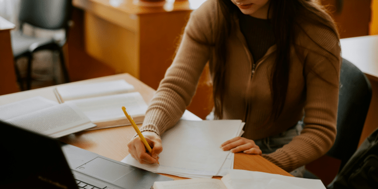 A Step-by-Step Guide to Writing a Persuasive Essay