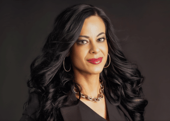 Dr. Kristen Poe Doctor, Entrepreneur, Boss, and Mom