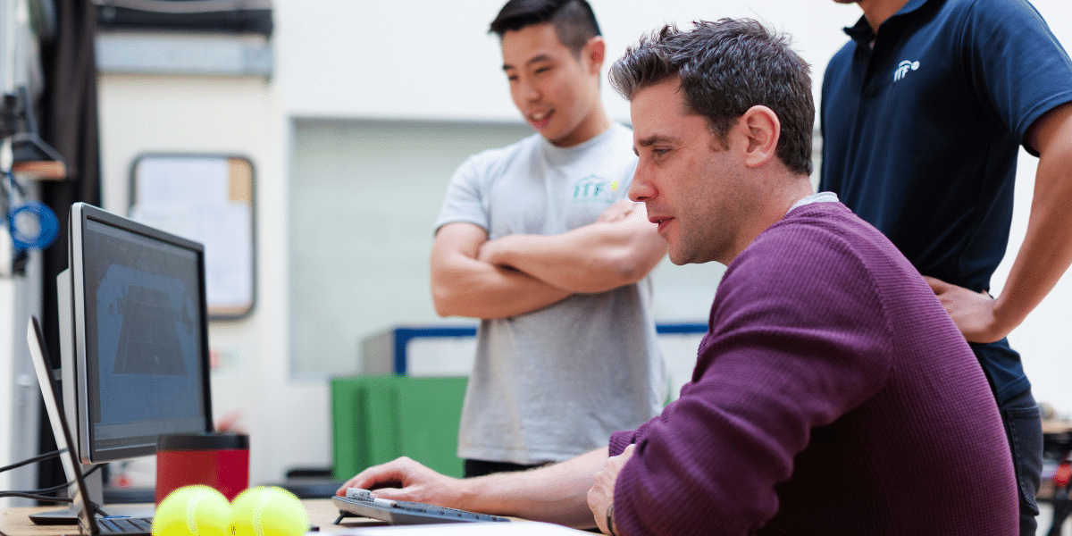 Enhancing User Experiences through Software Engineering (2)