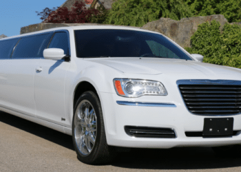 How Limo Services Can Enhance Your Business Image