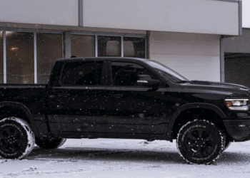 How to Inspect Used Trucks in San Diego