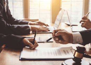 Leading Tax Law Programs for Aspiring Lawyers