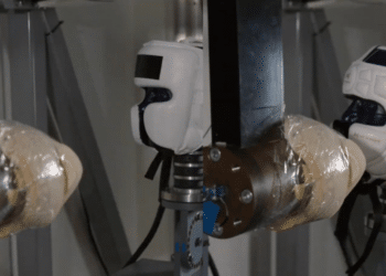 Ozhan Akcakaya: Taking the Weight Off Boxers' Shoulders