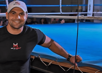 Ozhan Ozzie Akcakaya: From Pharmaceutical Sales Star to Boxing Innovator