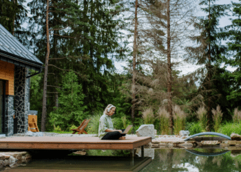 Staying Fit on the Road: Tips for Digital Nomads