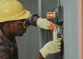 Choose the Right Equipment for Measuring Electricity Power