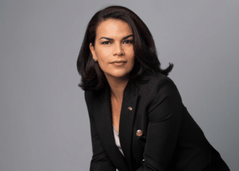 Dr. Ingls Aguiar Helping Americans Reclaim Their Portuguese Heritage with Ease