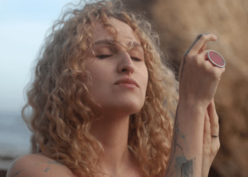 Mariia Avinova Transforming Tattoos Into Symbols of Nature and Sustainability (2)