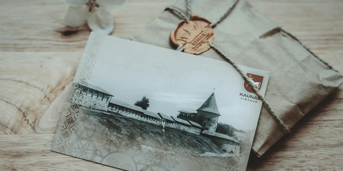 Targeted Real Estate Postcards A Comprehensive Guide