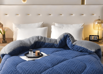 Why Fluffy Blankets Are a Must-Have for Your Home This Winter