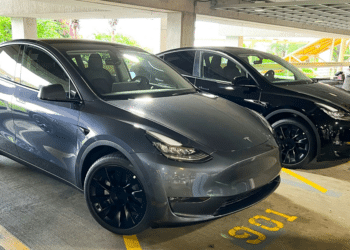 A Guide to Different Car Options in the UAE