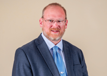 Echoes of Valor Honoring Heroes Through Military Funerals_2