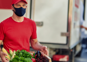 Ensuring Fresh Produce and Specialized Goods Delivery Across Borders