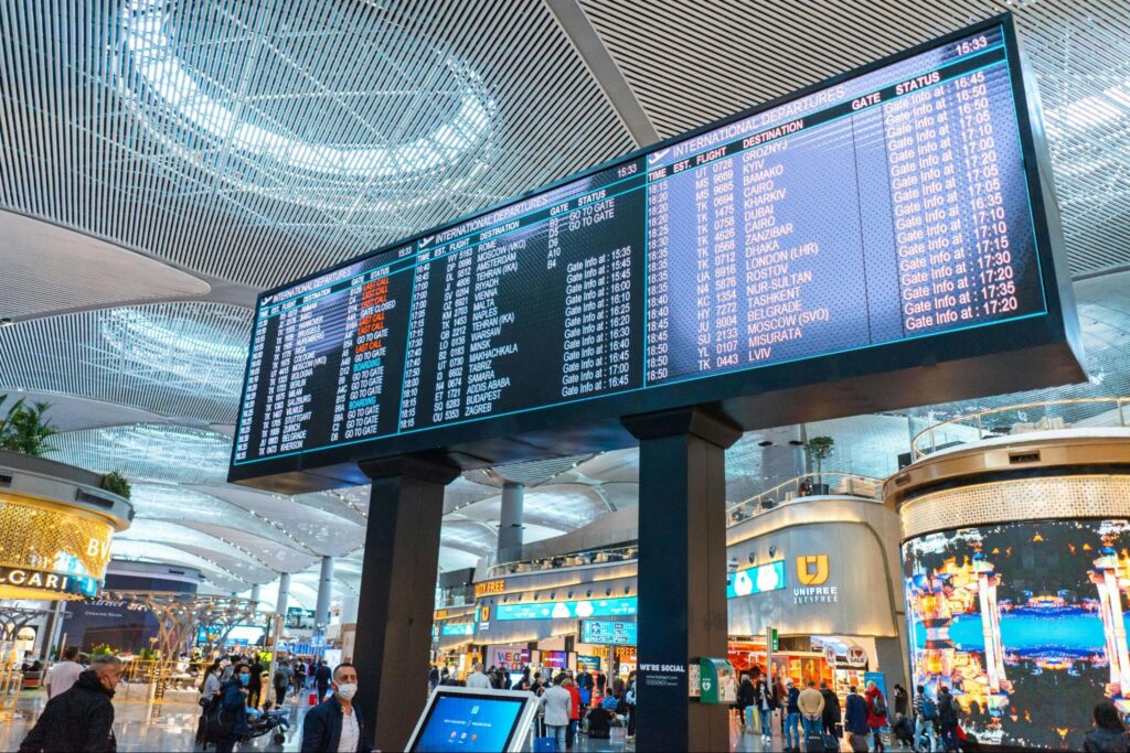 Essential Tips for Booking Cheap Flights