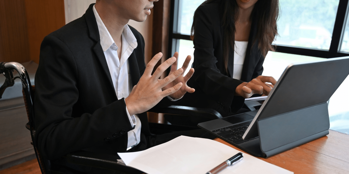 How Can Business Consultants Help SMBs Overcome Common Challenges