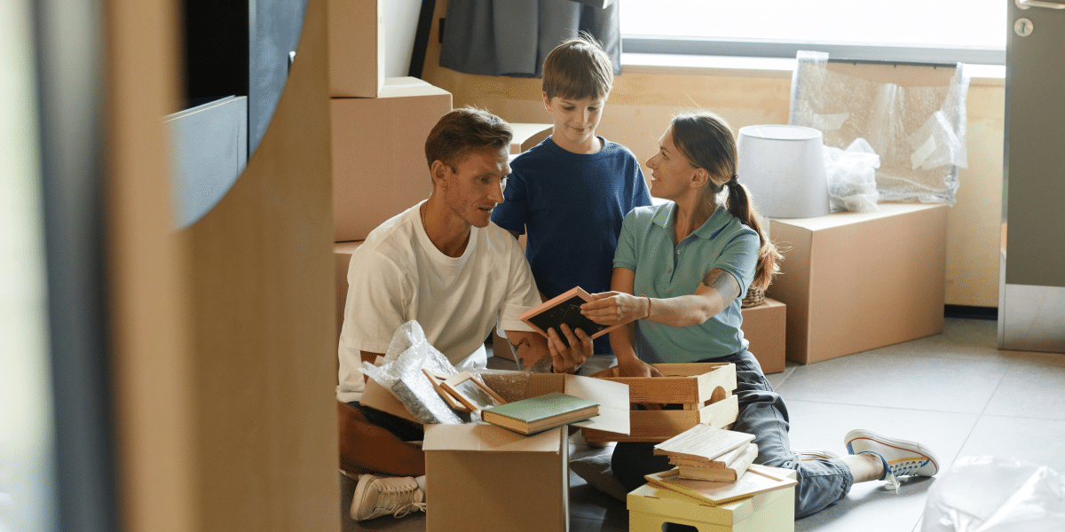 How New Yorkers Can Save Time and Space with a Moving and Storage Solution