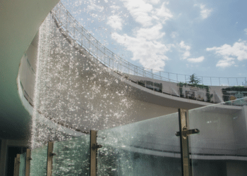 How To Choose Your Rain Curtain Water Feature (2)