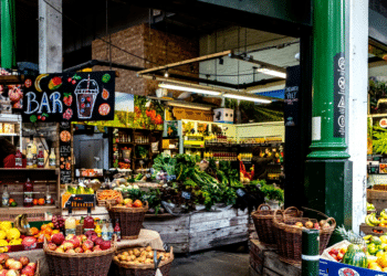 How UK Food Stores Are Adapting to Economic Change