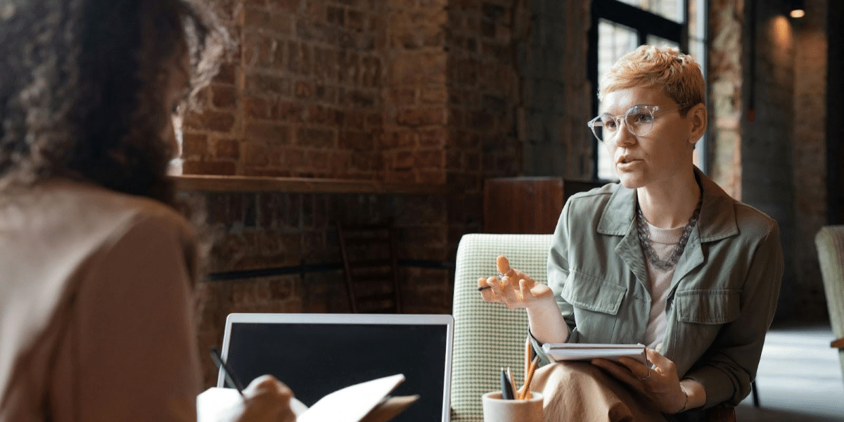 How a Business Consultant Can Help You Develop Your Idea into a Successful Business