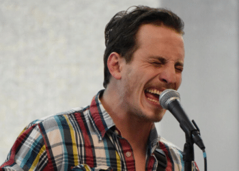 Swoovi The Musical Journey of Zack Hoskins