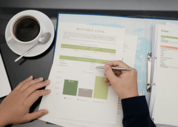 The Evolution of Data Analytics in Modern Business