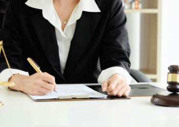 The Role of Real Estate Lawyers in Property Transactions