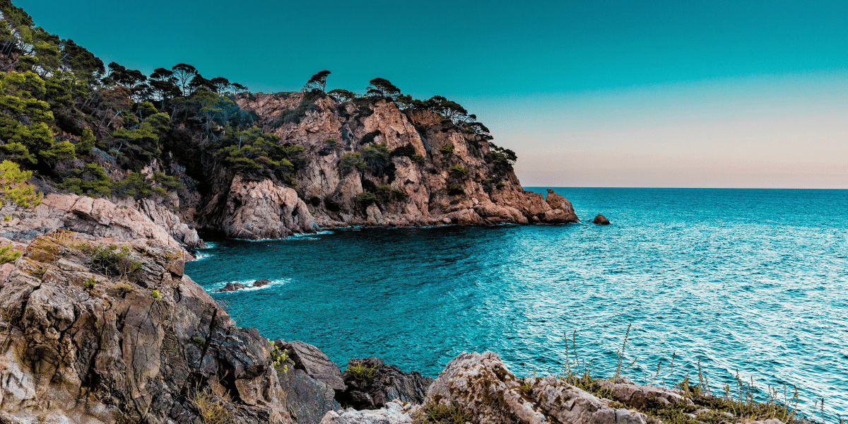 Things To Do For Girls So They Don't Get Bored In Spain Fun Activities and Adventures