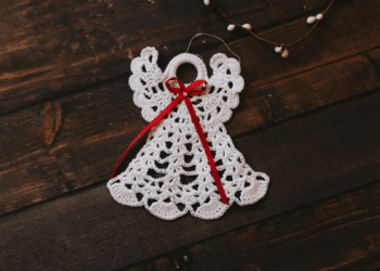 Why Crochet Christmas Ornaments Make Fantastic Holiday Décor