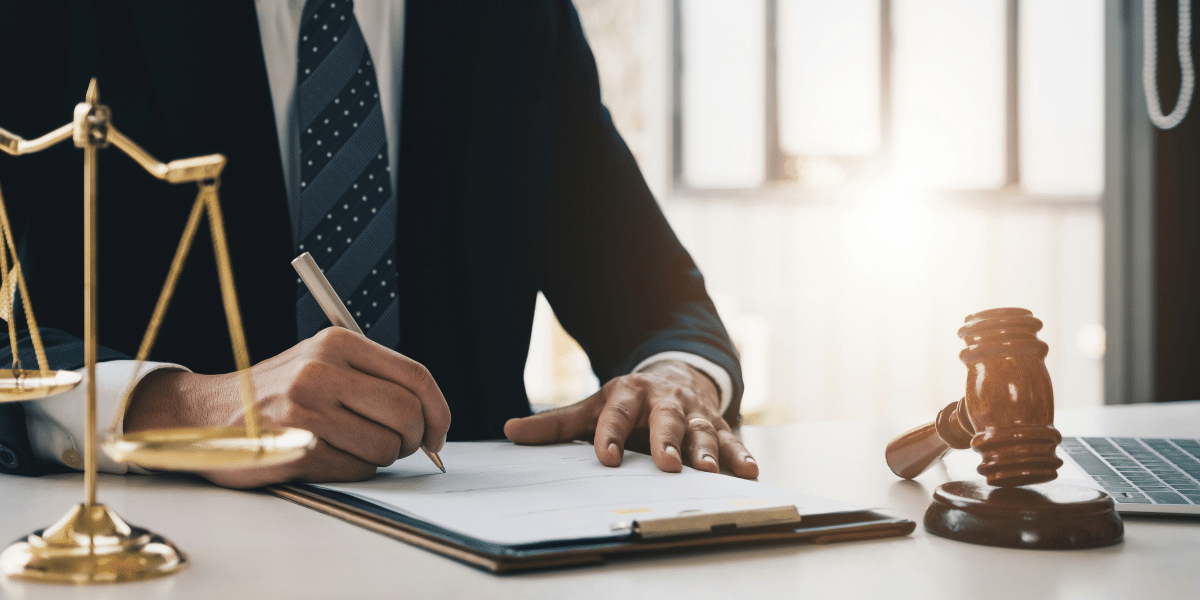 Why Hiring an Inheritance Lawyer Is Essential for Estate Planning Success